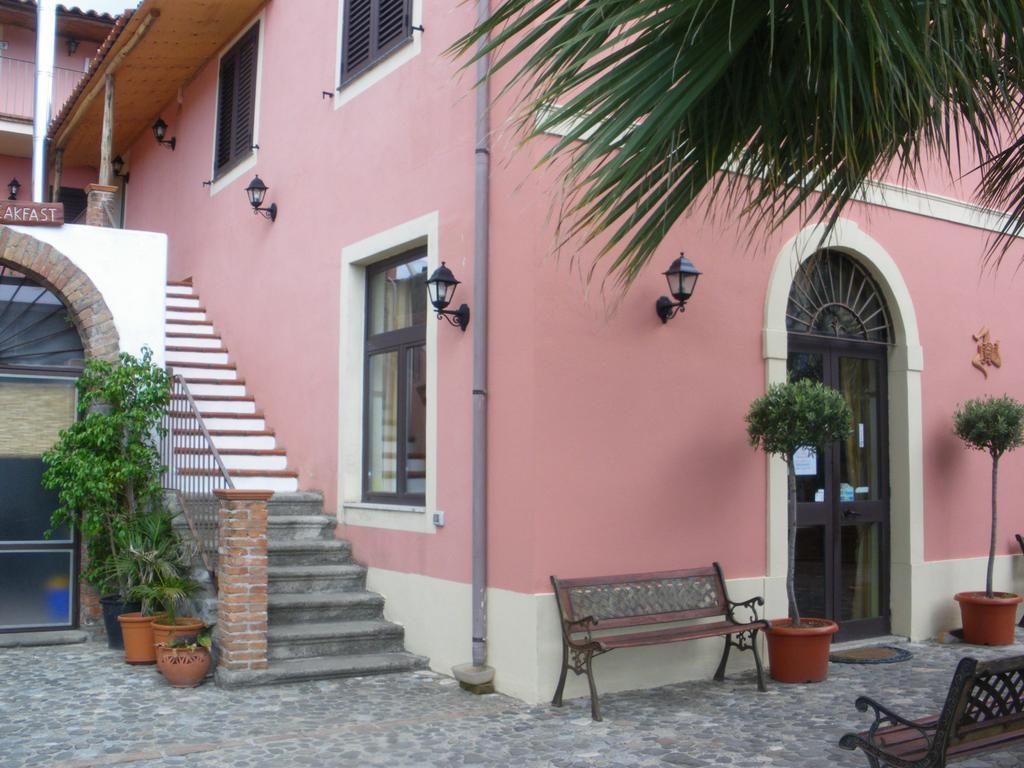 Casantica B&B Turismo Rurale Milazzo Exterior foto